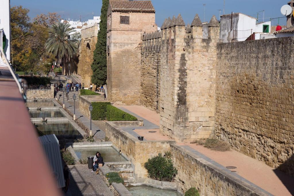 Apartamento El Balcon De La Muralla قرطبة المظهر الخارجي الصورة